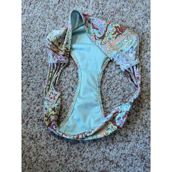 Victoria's Secret Bikini size Medium, floral, multicolor 2 piece, Boho design - Picture 8 of 10